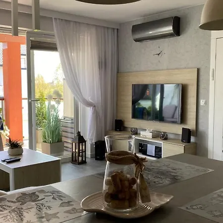 Svenita 아파트